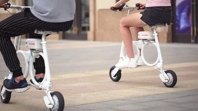 Su producto-E3 Airwheel plegable bicicleta, con un diseño ingenioso, puede hacer su viaje más inteligente y más seguro.