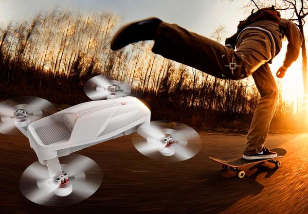 Recientemente, Airwheel F3 drone con cámara hace su primer debut y atrae a una gran cantidad de consumidores. 